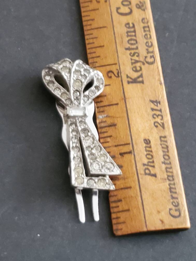 Vintage 1930Er Jahre Versilbert Klar Strass Blumen Kleid Clip Signiert Ktr von MjMirage