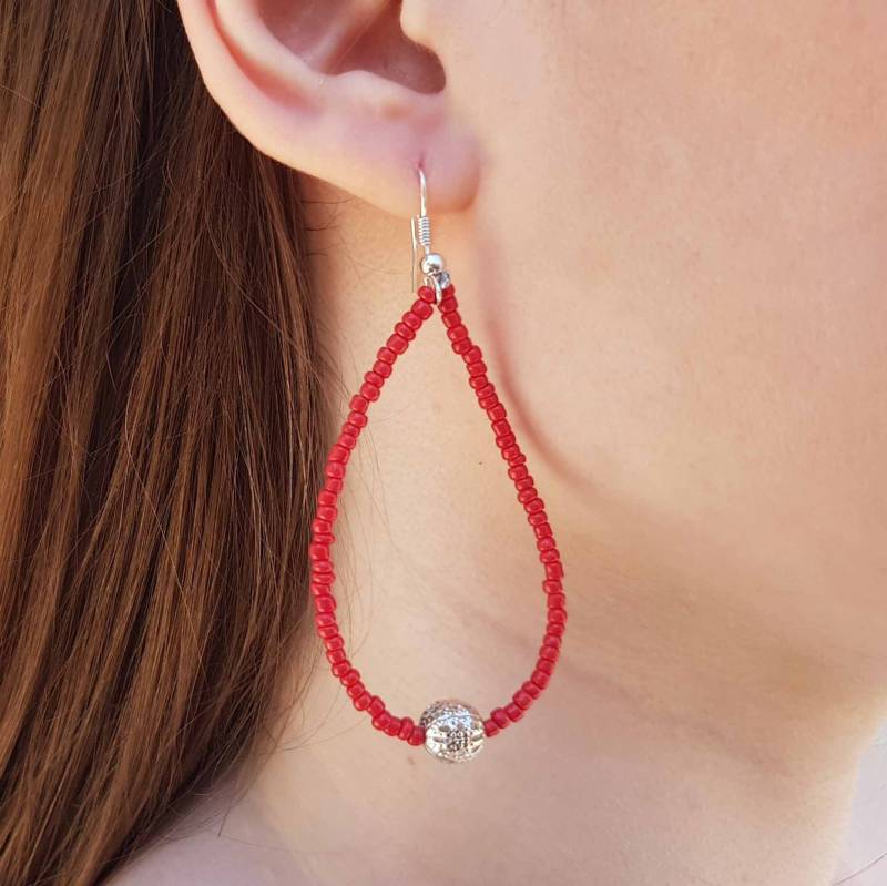 Rote Teardrop Perlen Ohrringe Boho Silber Loop Ohrringe Rote Teardrop Perlen Ohrringe Boho Silber Loop Ohrringe von MjewelsArt