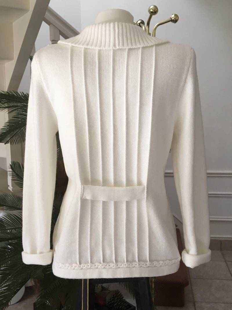 Weiße Wolljacke von MjkcreationsFR