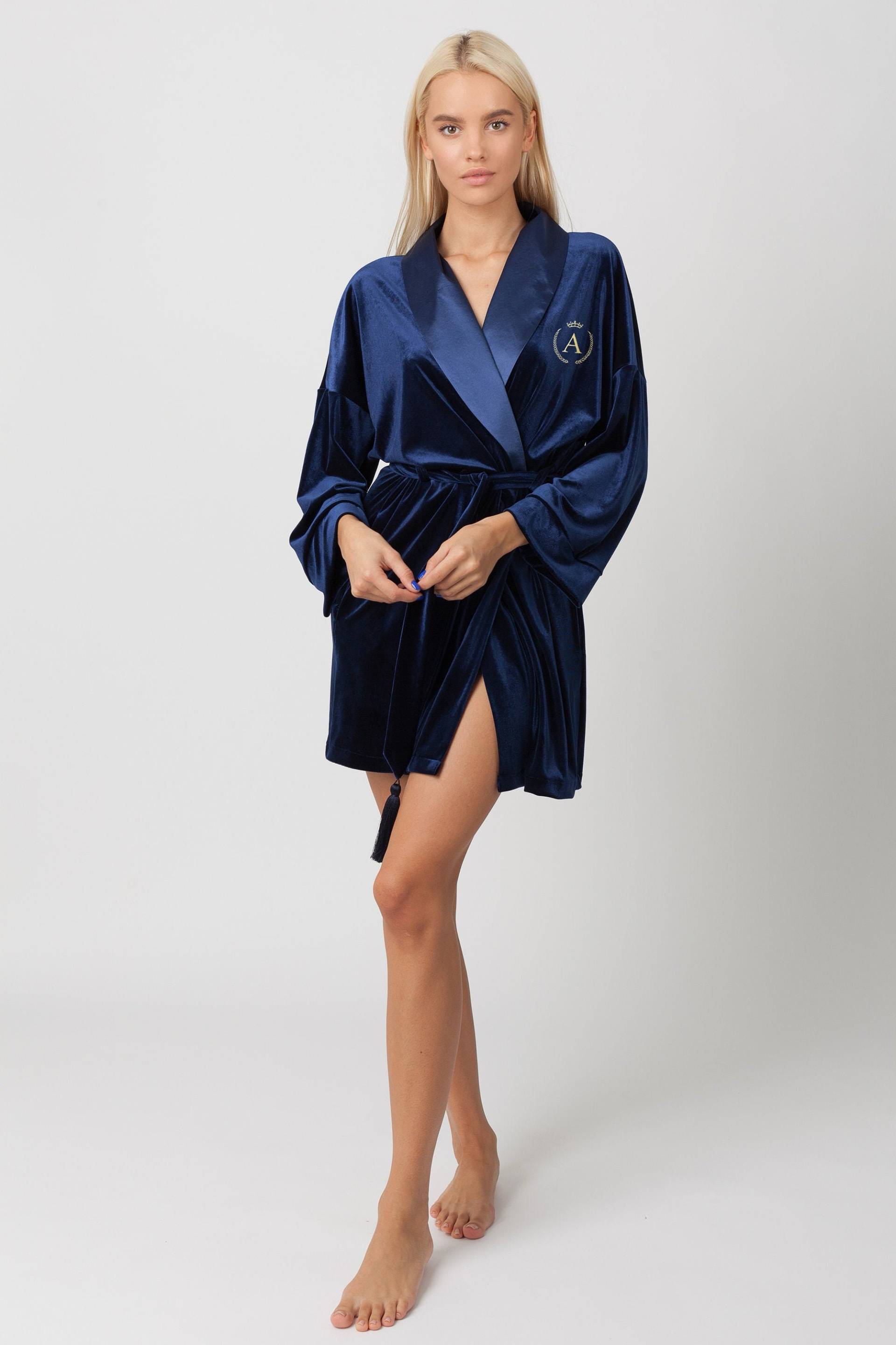 Navy Blue Frau Personalisierte Robe, Brautjungfer Kimono, Frauen Personalisierte Dressing Kleid, Kurze Velour Morgenmantel von Mjrever