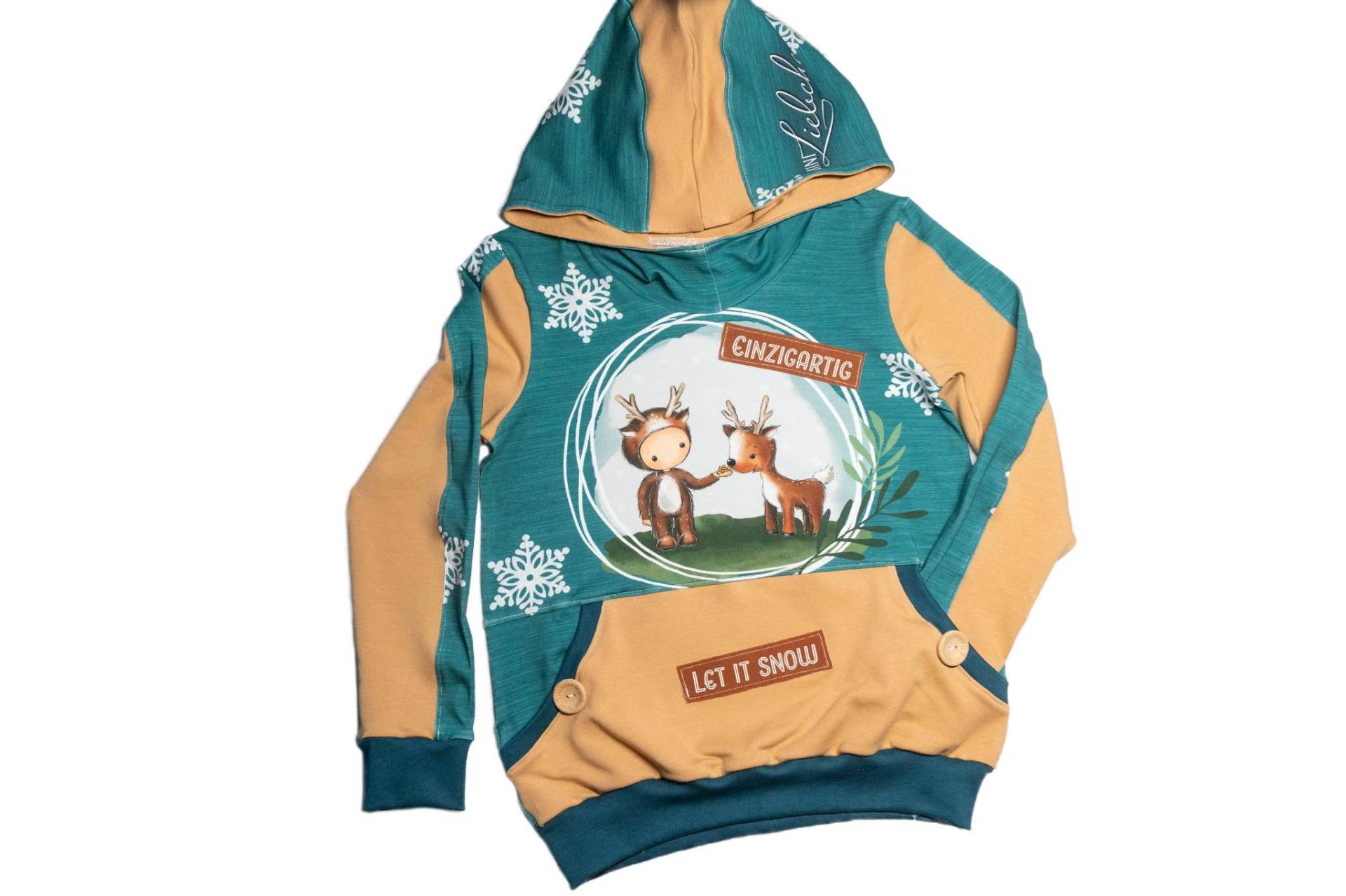 Größe 122. Hoodie Kinder | Winterpullover Mit Reh-Motiv Handmade Kapuzenpullover Aus Sommersweat „Einzigartig & Winterschatz" Größe 122. Hoodie Kinder | Winterpullover Mit Reh-Motiv Handmade Kapuzenpullover Aus Sommersweat „Einzigartig & Winterschatz" von MksbDigitalArtist