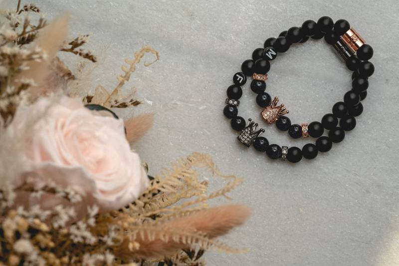 Personalisierbares Partnerarmband Molets Rosecouple - 2 Armbänder Couplegoals Jahrestag Liebe Geschenk Liebesarmband Handgemacht von MoLetsBracelets