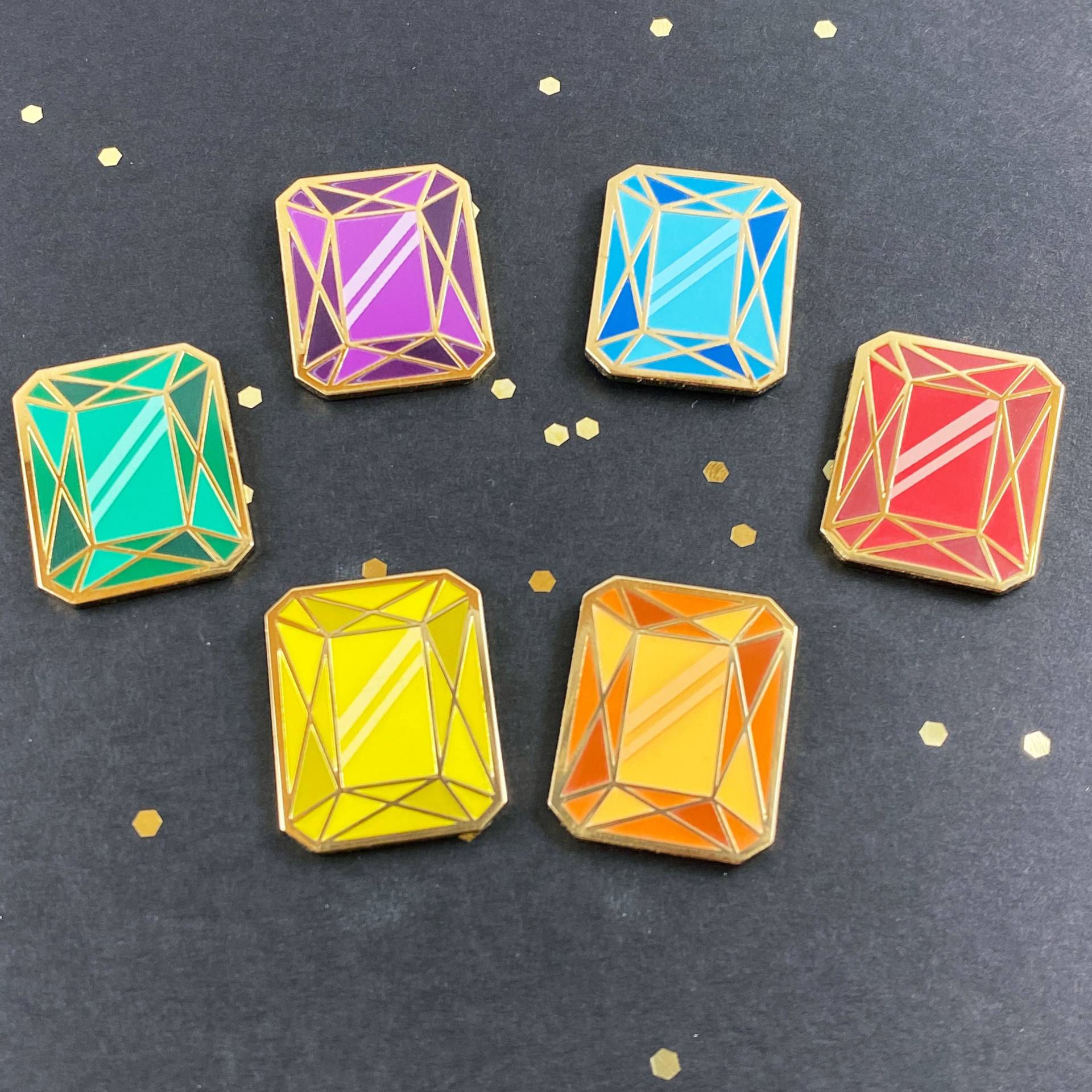Marvelous Gems Series One - 1" Hard Enamel Pins Mit Siebdruck Und Im Dunkeln Leuchtend Marvelous Gems Series One - 1" Hard Enamel Pins Mit Siebdruck Und Im Dunkeln Leuchtend von MoPins