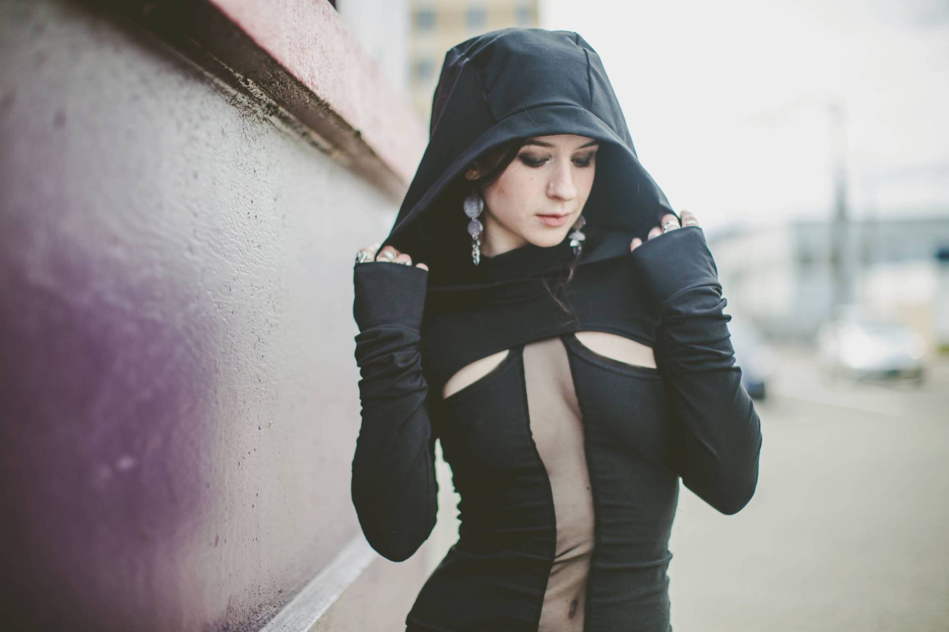 Path - Kapuzen-Shrug Weiche, Feuersichere Baumwoll-Lycra-Farboptionen, Daumenlöcher Path - Kapuzen-Shrug Weiche, Feuersichere Baumwoll-Lycra-Farboptionen, Daumenlöcher von MoWestCreations