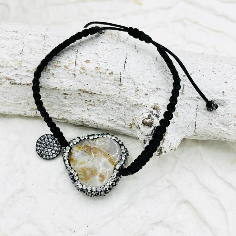 Armband Macrame Achat Druse Beige Anhänger Armband Macrame Achat Druse Beige Anhänger von MoandaSchmuck