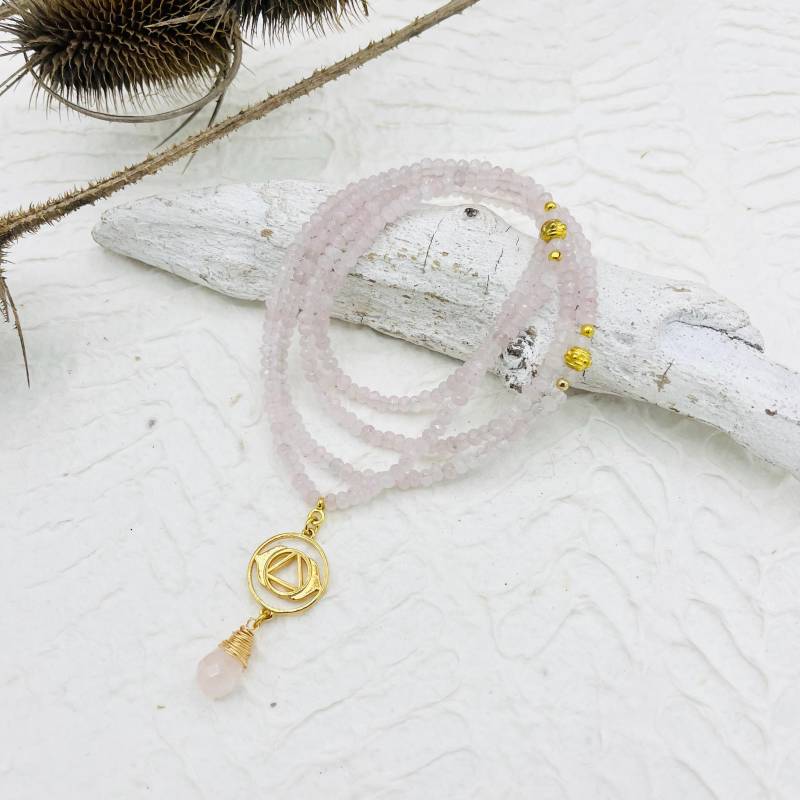 Lange Kette Rosenquarz Jaderondelle Facettiert Zartrosa Chakra Boho Lange Kette Rosenquarz Jaderondelle Facettiert Zartrosa Chakra Boho von MoandaSchmuck