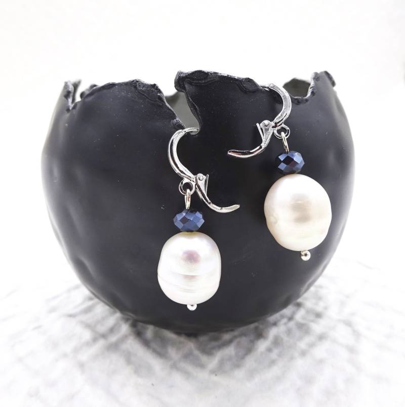 Ohrhänger Süßwasserperle Ohrhänger Süßwasserperle von MoandaSchmuck