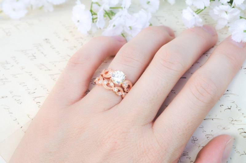 Blatt & Ranke Verlobungsring - Floraler Schriftrolle Ring Art Deco Ehering Set Roségold Milgrain Sterling Silber von MochaRings