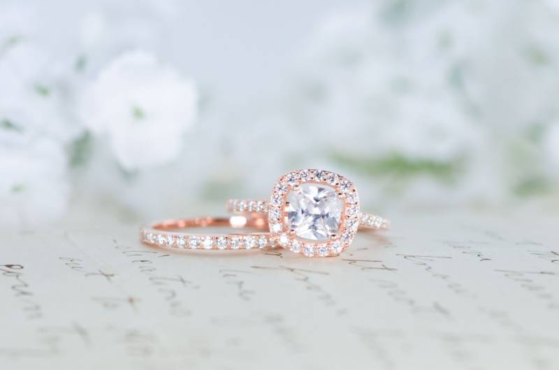Halo Ehering Set - Cushion Cut Ring Verlobungsring Rose Gold Sterling Silber Halo Ehering Set - Cushion Cut Ring Verlobungsring Rose Gold Sterling Silber von MochaRings