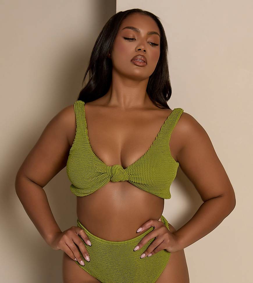 Moda Minx Curve x Bernadette Afia - Bikinioberteil in Khaki mit Knotendetail und Kräuselstruktur-Grün von Moda Minx Curve