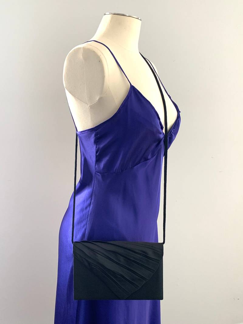 Vintage Satin Clutch von ModeAbattoirVintage