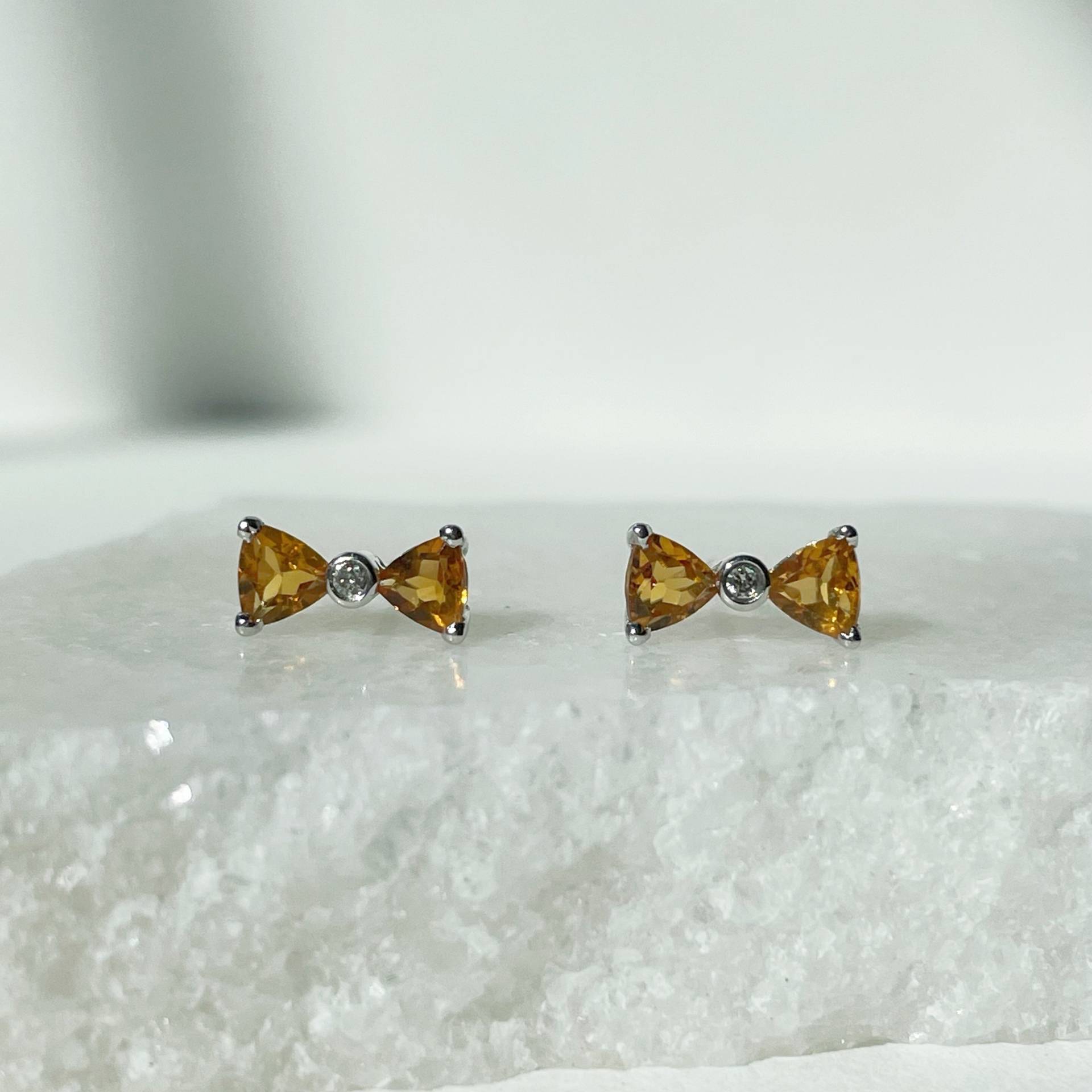 14K Solid Gold Echte Zitrin Und Diamant Bogen Ohrstecker von ModeaJewelry