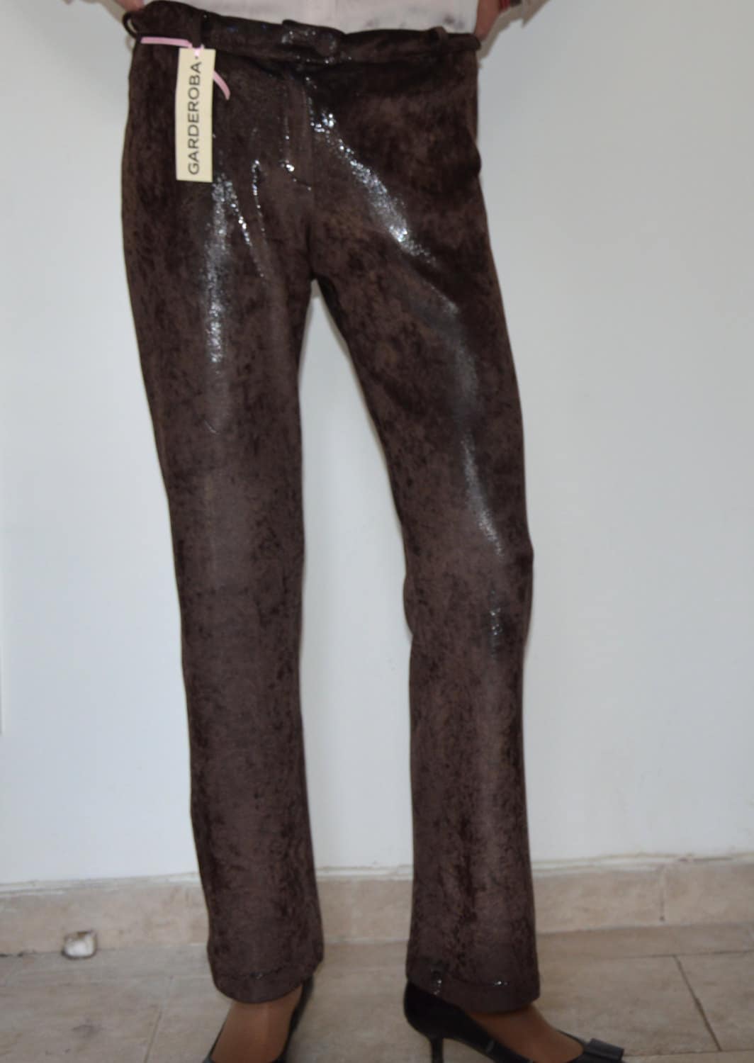 1990Er Jahre Moschino Canvas Pailletten Hose Glänzende Unisex Statement 1990Er Jahre Moschino Canvas Pailletten Hose Glänzende Unisex Statement von Modelab