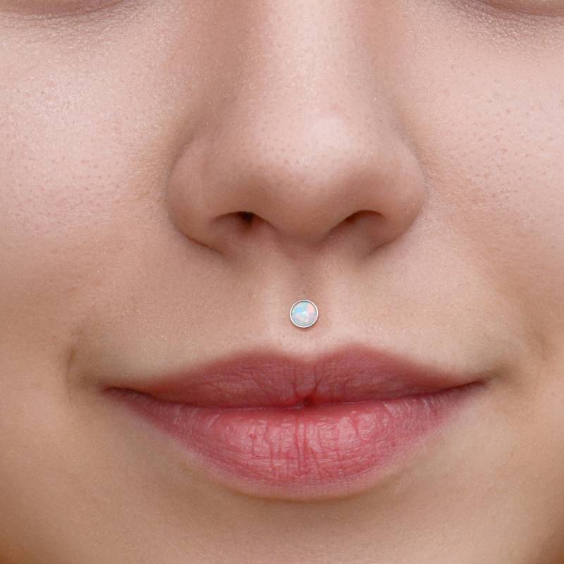 Chirurgenstahl Lippen Ohrring - Labret Piercing Innengewinde Ohrstecker Für Medusa Monroe Flache Rückseite Philtrum Schmuck von ModernJewelBoutique