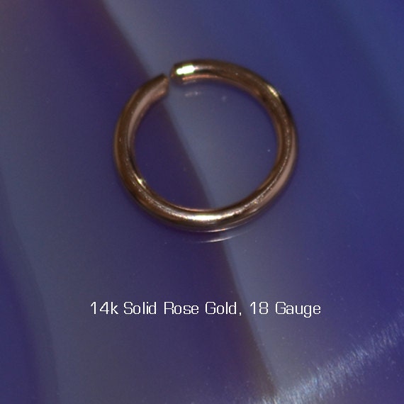 Kleiner Nasenring - Nasenstecker Aus Massivem Gold Knorpelohrring Tragus-Ohrring Daith-Ring Helix-Hoop Nasenpiercing 18 G Kleiner Nasenring - Nasenstecker Aus Massivem Gold Knorpelohrring Tragus-Ohrring Daith-Ring Helix-Hoop Nasenpiercing 18 G von ModernJewelBoutique