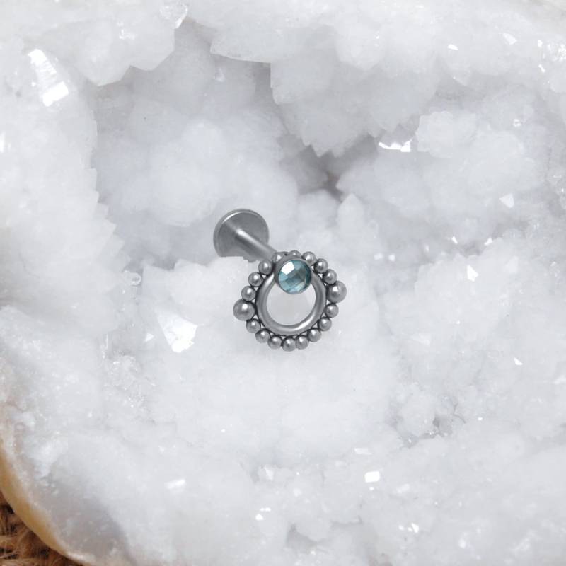 Lippenpiercing - Innengefädelter Medusa Schmuck Chirurgenstahl 316L Monroe Labret Philtrum Flat Back Stud Piercing Lippenpiercing - Innengefädelter Medusa Schmuck Chirurgenstahl 316L Monroe Labret Philtrum Flat Back Stud Piercing von ModernJewelBoutique