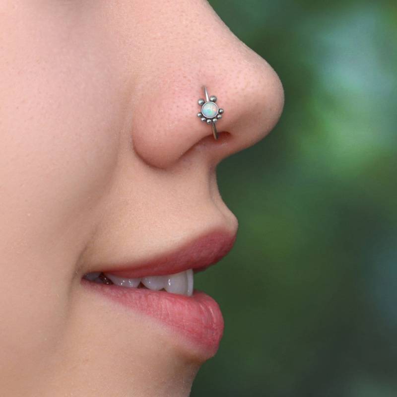Nasen Hoop - Ohrring Aus Chirurgenstahl 316L Nostril Piercing Opal Schmuck Body von ModernJewelBoutique