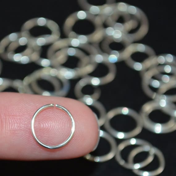 Silberner Tragus-Ohrring - Nasenring-Ohrstecker Knorpel-Creolen-Ohrring Helix-Piercing Daith-Ohrring 20 G Rook Hoop Septum-Ring Gauge Silberner Tragus-Ohrring - Nasenring-Ohrstecker Knorpel-Creolen-Ohrring Helix-Piercing Daith-Ohrring 20 G Rook Hoop Septum-Ring Gauge von ModernJewelBoutique
