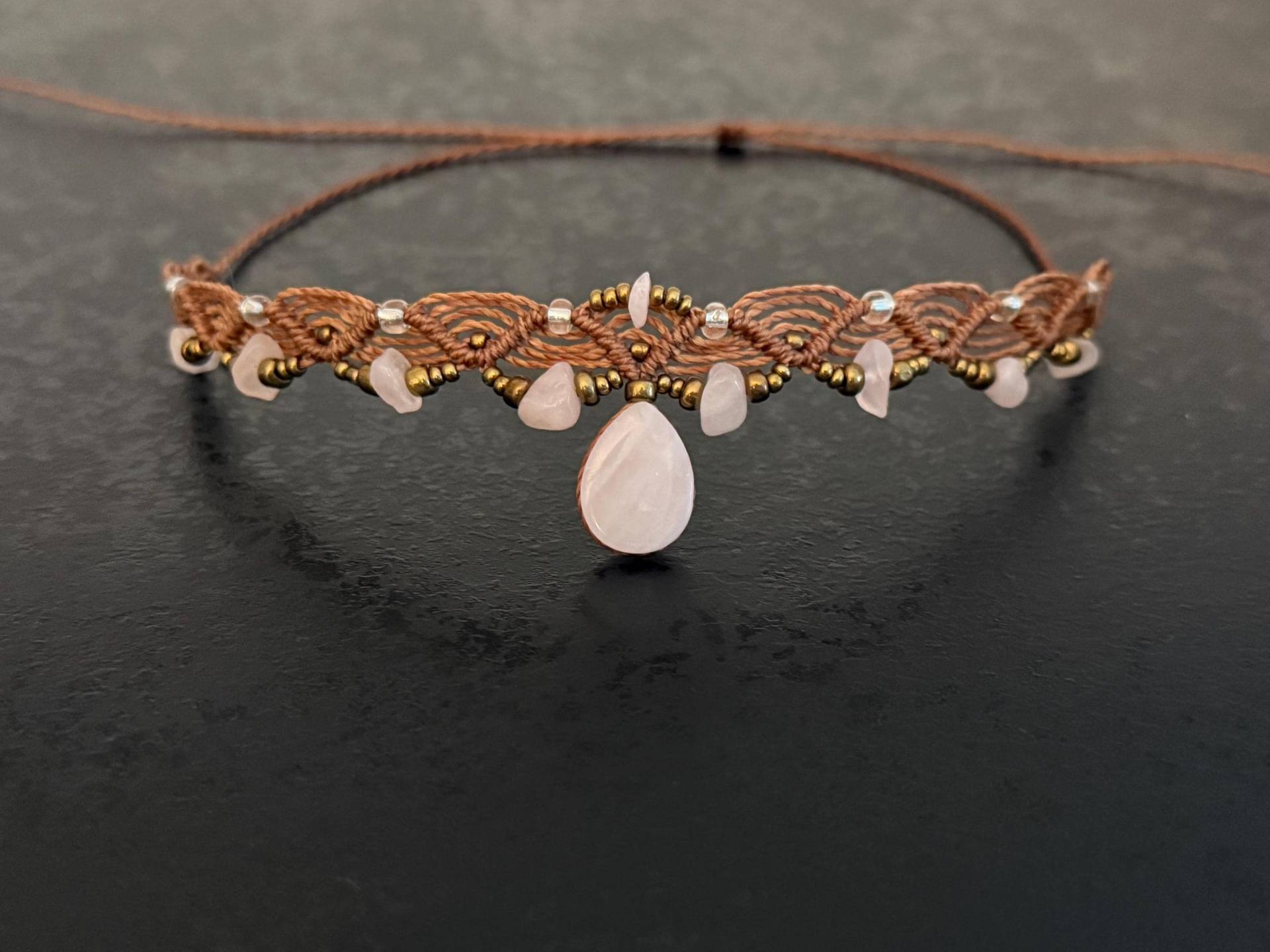 Makramee Chocker Mit Rosenquarz von ModernMakrameeDesign