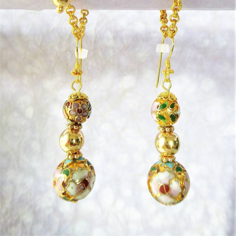 Cloisonne Duo Mati | Ohrring Und Earchain Satz Cloisonne Duo Mati | Ohrring Und Earchain Satz von ModernMati