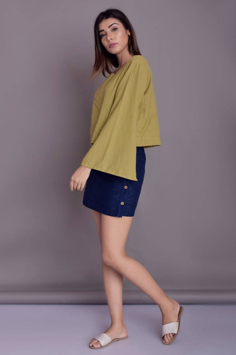 Handgefertigtes Leinen Crop Top Volle Ärmel, Entspannte Passform von ModernMoveBoutique