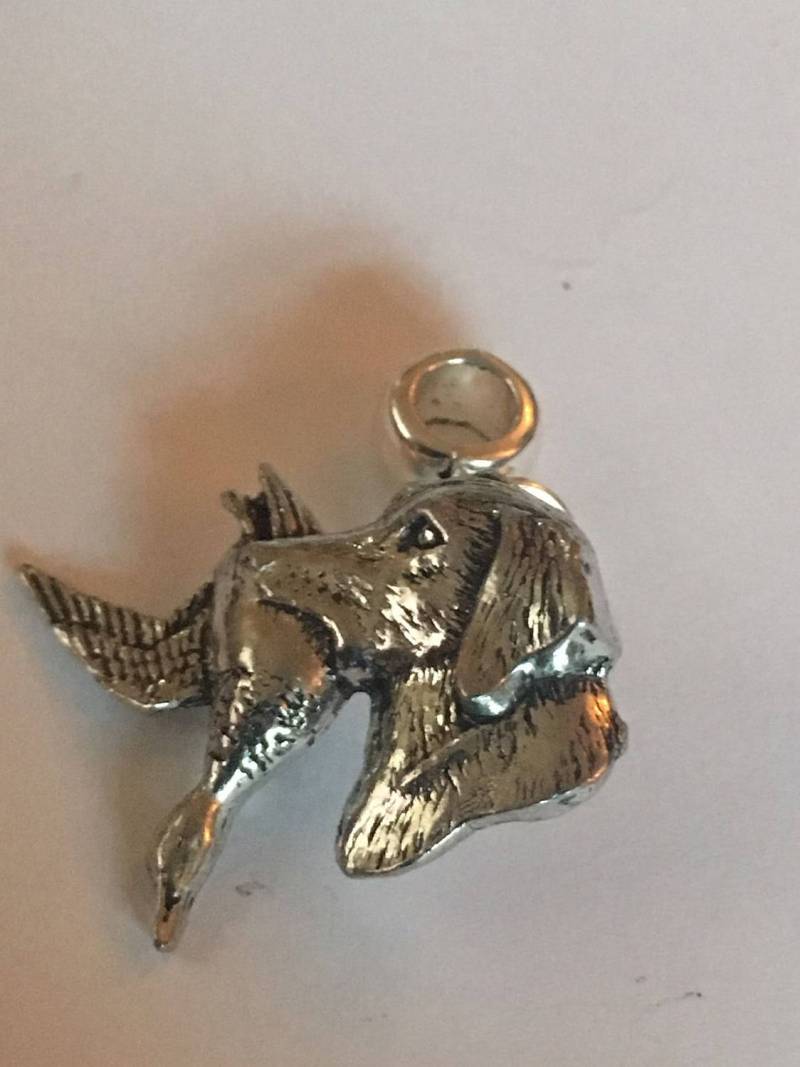 Labrador Appring Eine Ente A25 Charme Mit 5 Mm Öse Passend Für Pendant Bracelet, Pandora, Halsketten Chromgold Oder Zinn-Finish Erhältlich Labrador Appring Eine Ente A25 Charme Mit 5 Mm Öse Passend Für Pendant Bracelet, Pandora, Halsketten Chromgold Oder Zinn-Finish Erhältlich von ModernPewterAndGifts