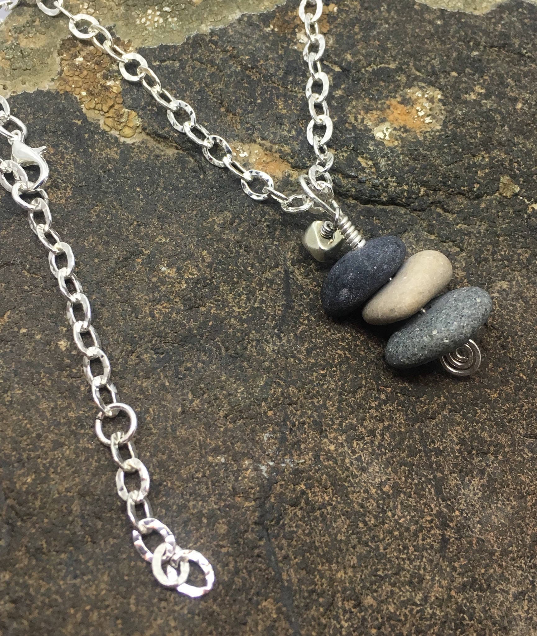 Cairn Stack Ii von ModernSageDesigns