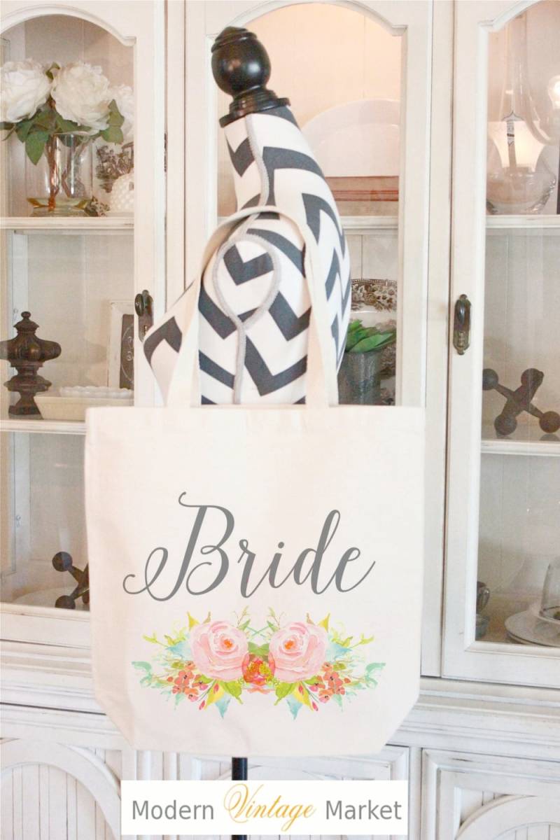 Hochzeitseinkaufstasche - Braut Accessoire Mit Blumenmuster Hochzeitseinkaufstasche - Braut Accessoire Mit Blumenmuster von ModernVintageMarket