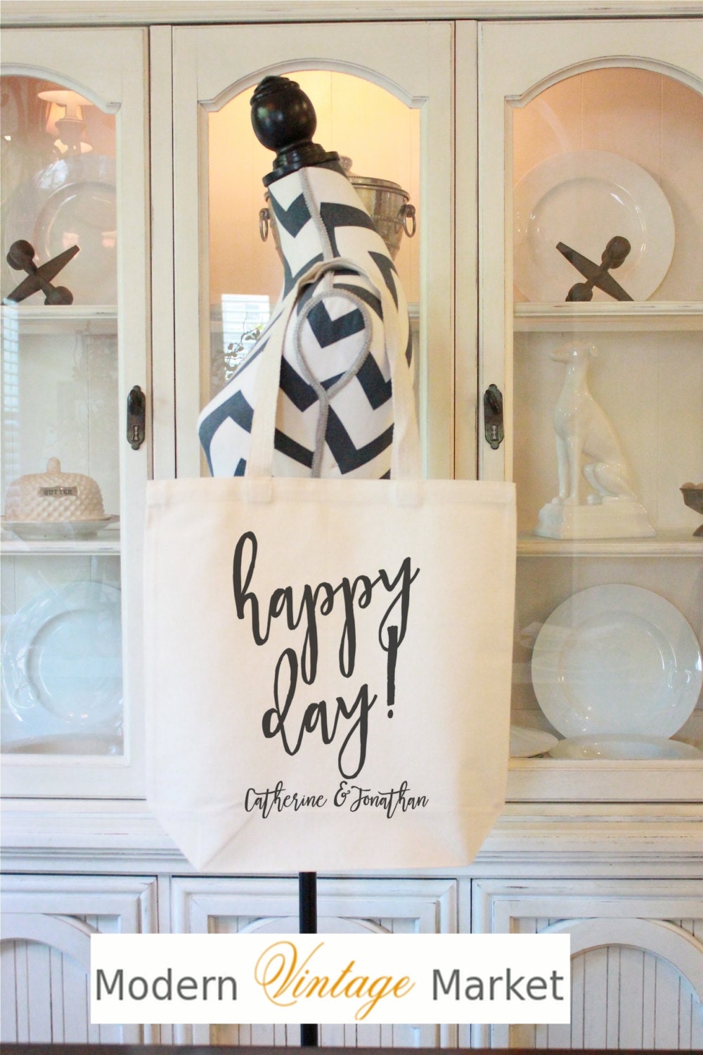 Personalisierte Brautjungfer Tragetasche Hochzeitsbevorzugung "Happy Day"." Personalisierte Brautjungfer Tragetasche Hochzeitsbevorzugung "Happy Day"." von ModernVintageMarket