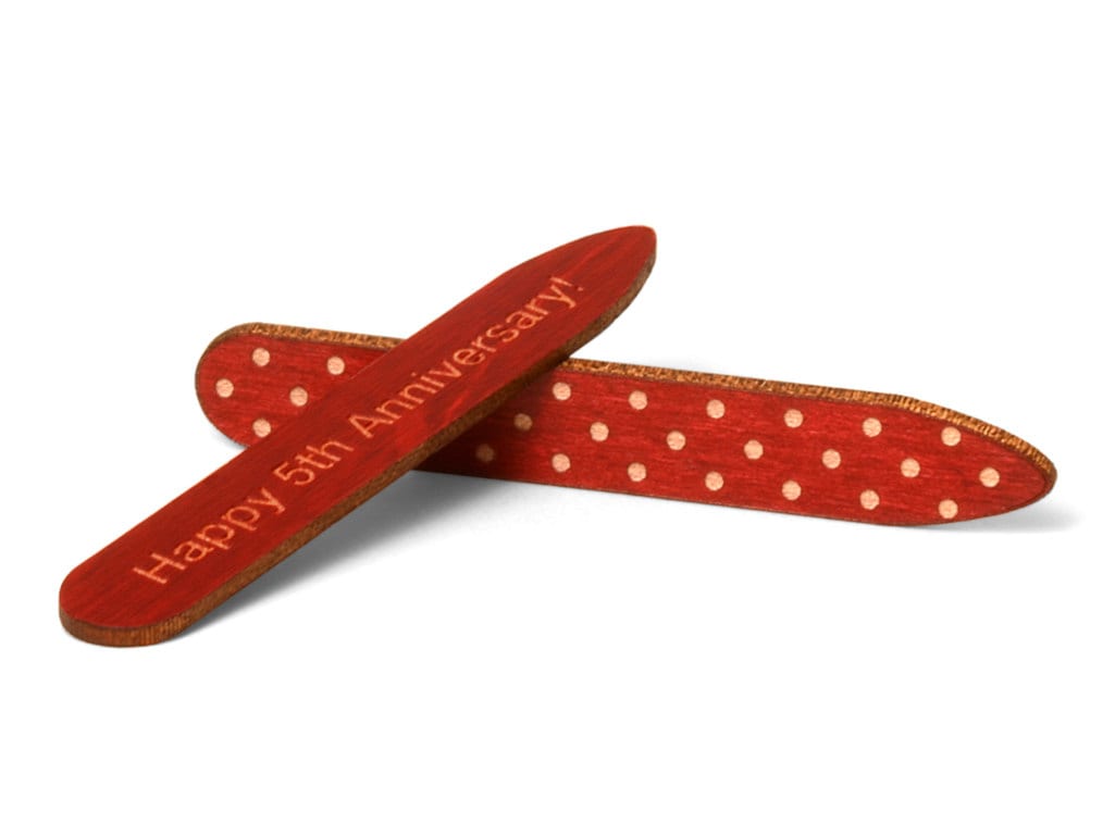 Lasergravur Polka Dot Muster - Holzhalsband Bleibt Wählen Sie Aus Vier Holzarten Lasergravur Polka Dot Muster - Holzhalsband Bleibt Wählen Sie Aus Vier Holzarten von ModestLaser