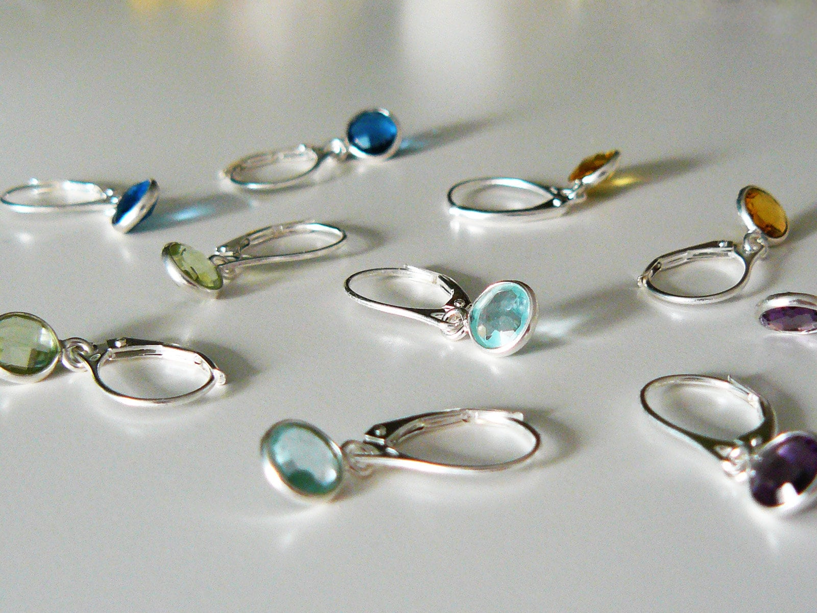 Kleine 925 Silber Ohrringe Mit Schmuckstein Anhänger Amethyst - Grüner Quarz Hydrothermaler Blautopas, Citrin Oder London Blue Topas von Modetrueffel