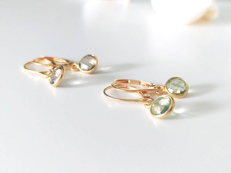 Kleine 925 Silber Vergoldete Ohrringe Mit Rauchquarz Oder Grünem Quarz Anhänger, Ohrhänger Facettierten Edelsteinen von Modetrueffel