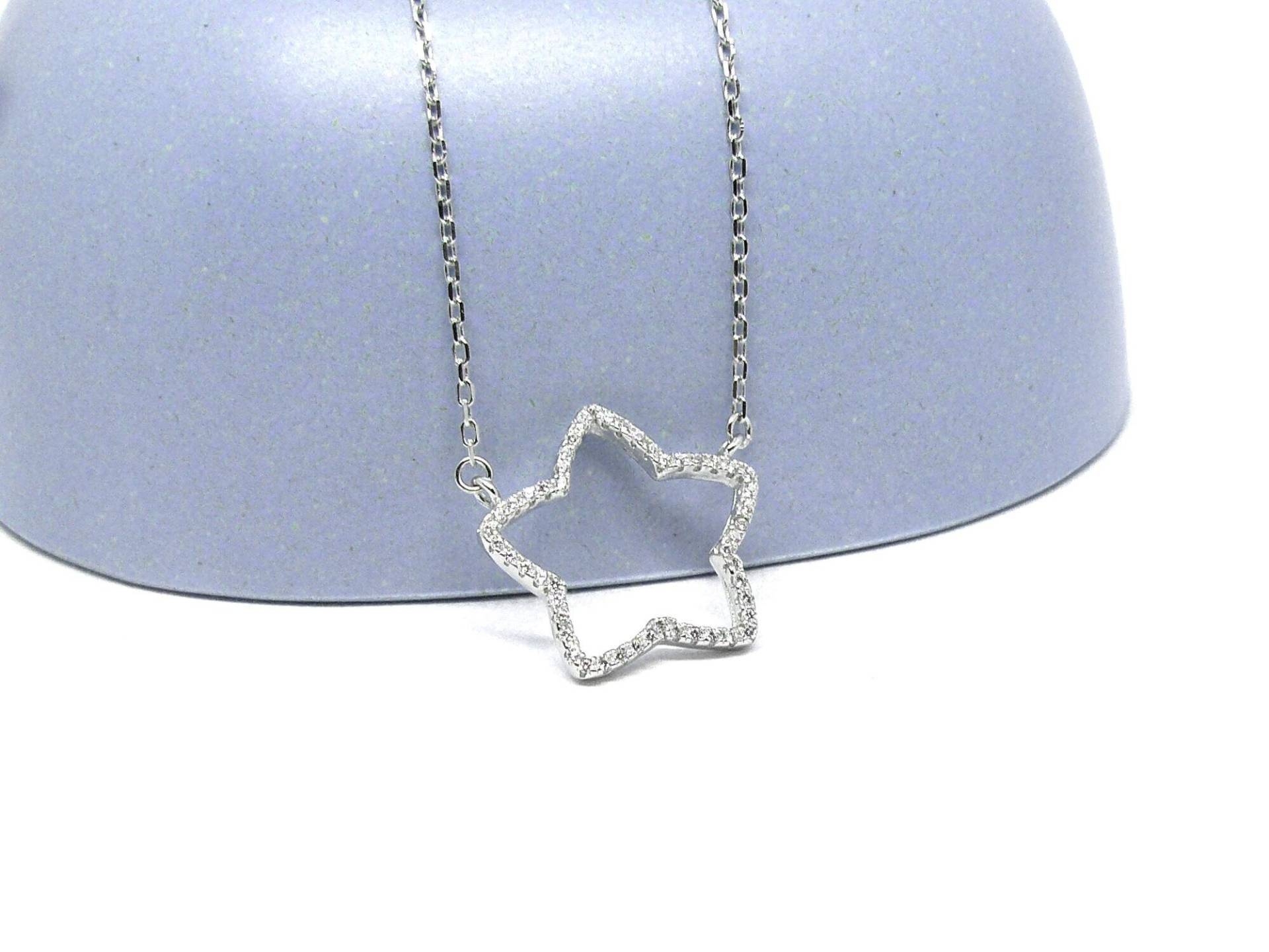 Zierliche Zirkonia Stern Kette 925 Silber, Filigrane Silberkette, Glitzernder Anhänger, Layer Kette, Geschenkidee, Silberschmuck Zierliche Zirkonia Stern Kette 925 Silber, Filigrane Silberkette, Glitzernder Anhänger, Layer Kette, Geschenkidee, Silberschmuck von Modetrueffel