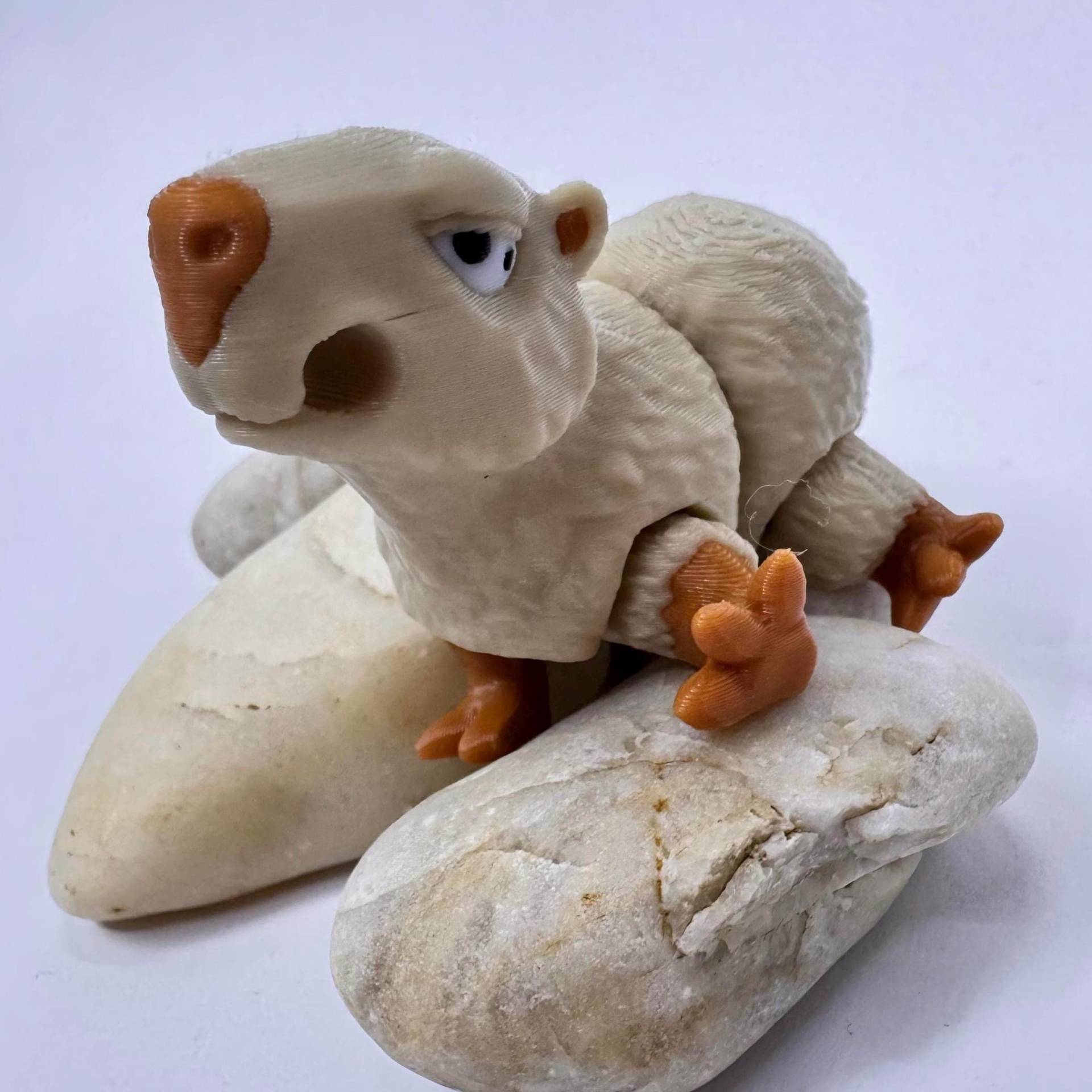 Articulated Baby Capybara 3D Printed Desk Toy Cute Flexible Fidget Figurine For Kids Adults Unique Animal Gift Lovers Articulated Baby Capybara 3D Printed Desk Toy Cute Flexible Fidget Figurine For Kids Adults Unique Animal Gift Lovers von ModulVolt3D