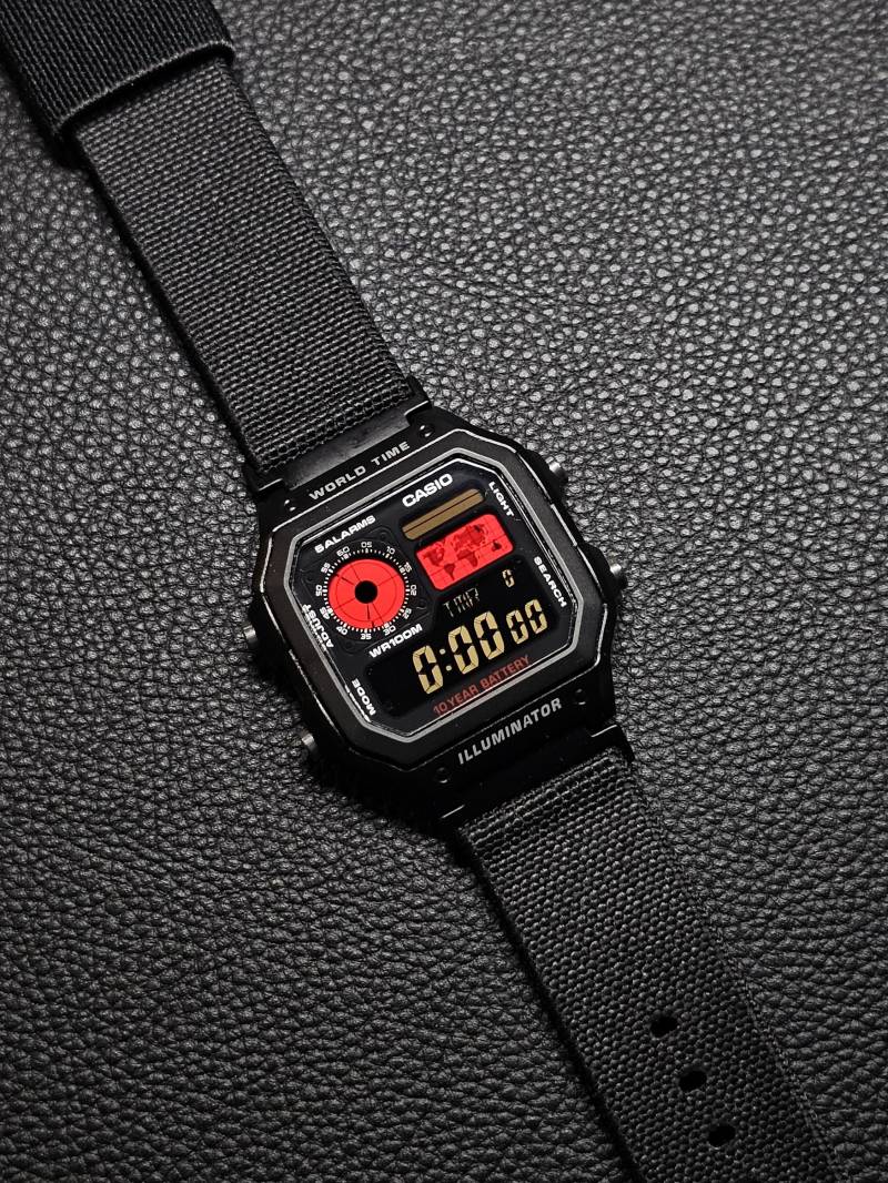 Custom Casio Ae-1200 Hydromod - Black & Red Edition von Modworksoffical