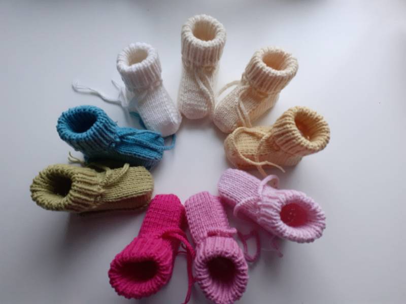 Gestrickte Babyschuhe 0-3 Monate Gestrickte Babyschuhe 0-3 Monate von Mohairschaf