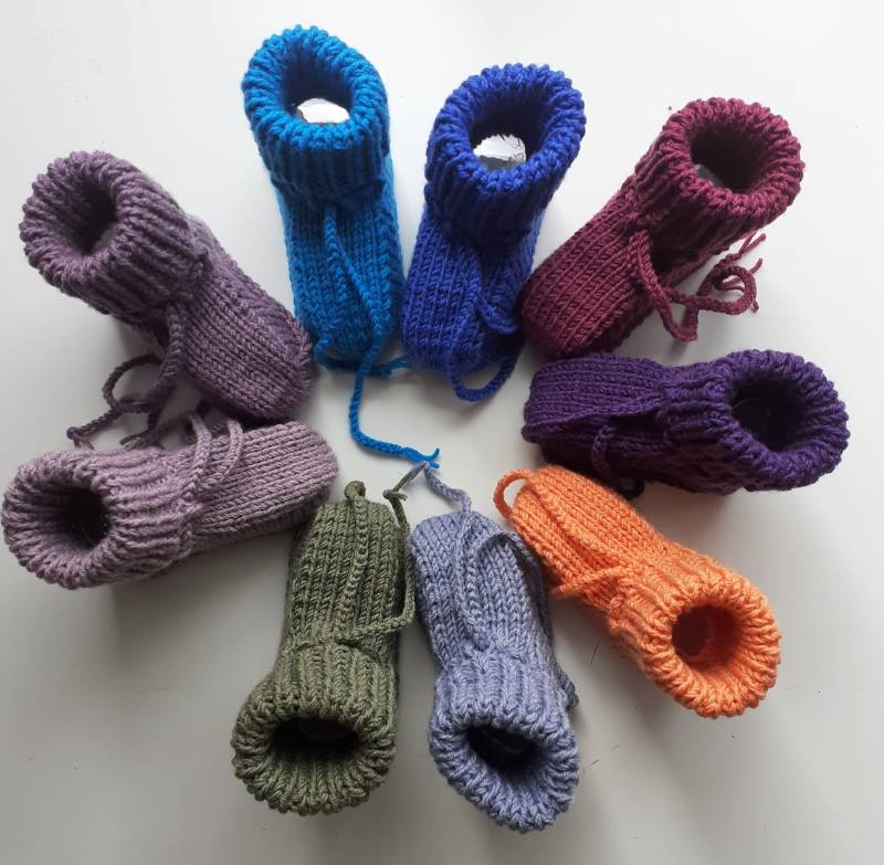Gestrickte Babyschuhe 0-3 Monate Gestrickte Babyschuhe 0-3 Monate von Mohairschaf