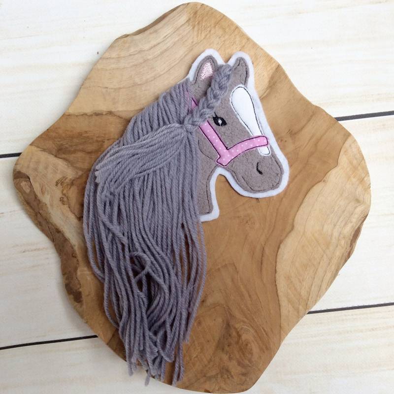 Applikation Pferdekopf Aufnäher Button Für Schultüte Flicken Patch Auf Filz Pferd Mit Mähne Pony Applikation Pferdekopf Aufnäher Button Für Schultüte Flicken Patch Auf Filz Pferd Mit Mähne Pony von MohnblumesWelt