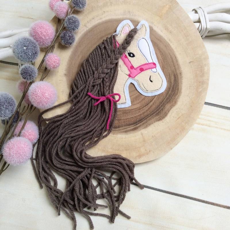 Applikation Pferdekopf Aufnäher Button Für Schultüte Flicken Patch Motiv Auf Filz Pferd Mit Mähne Pony Mädchen Applikation Pferdekopf Aufnäher Button Für Schultüte Flicken Patch Motiv Auf Filz Pferd Mit Mähne Pony Mädchen von MohnblumesWelt