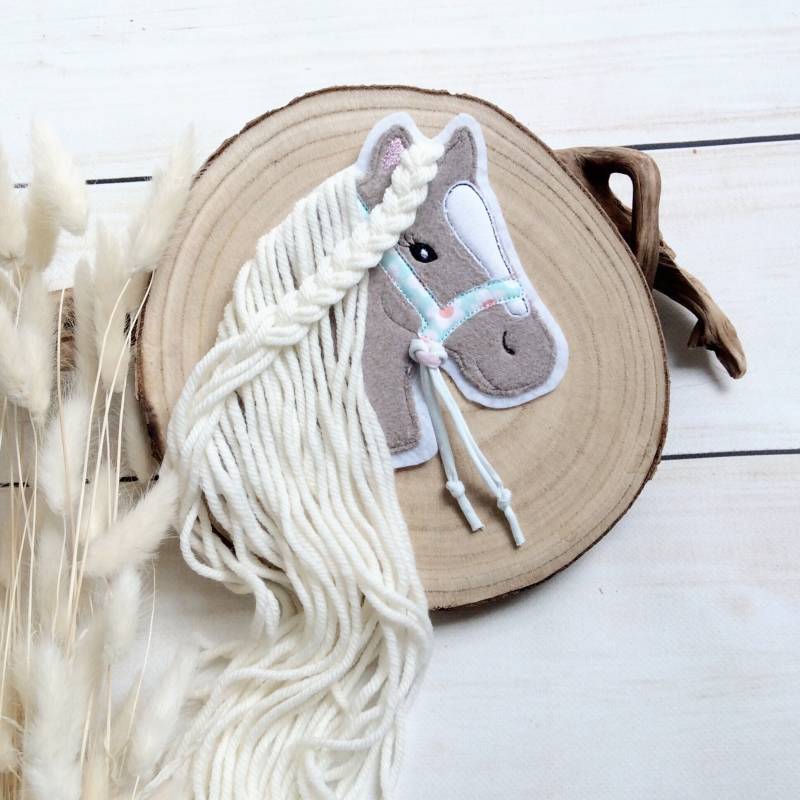Applikation Pferdekopf Aufnäher Button Für Schultüte Patch Auf Filz Pferd Mit Mähne Pony Mädchen Applikation Pferdekopf Aufnäher Button Für Schultüte Patch Auf Filz Pferd Mit Mähne Pony Mädchen von MohnblumesWelt