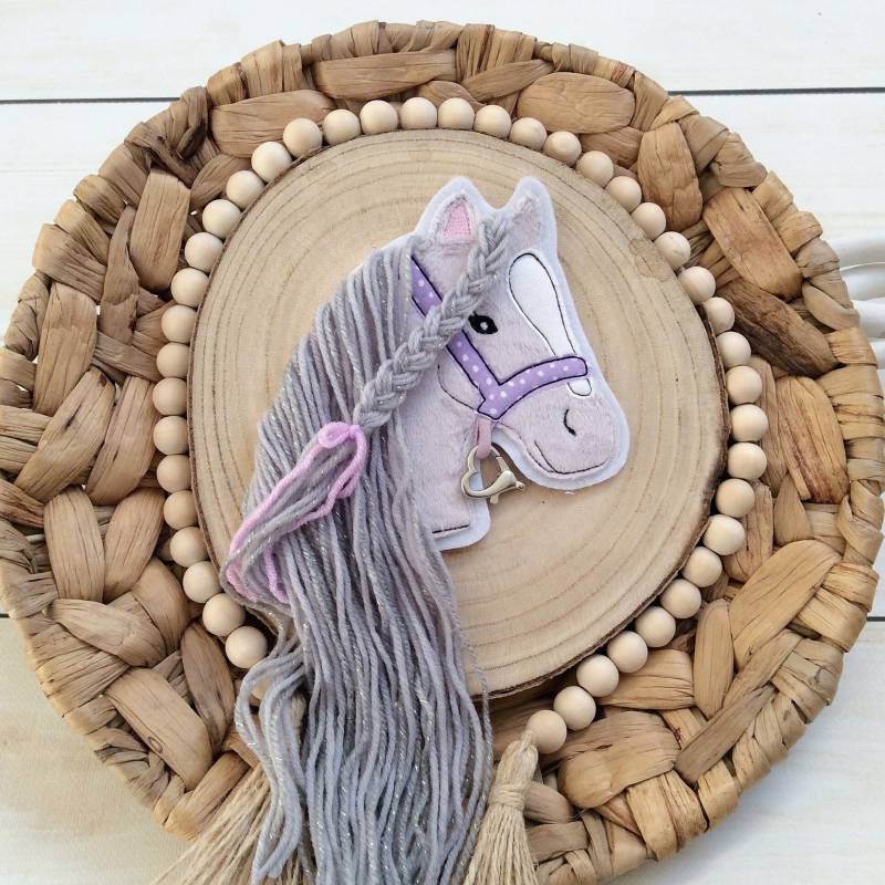 Applikation Pferdekopf Aufnäher M Button Für Schultüte Flicken Patch Motiv Auf Filz Pferd Mit Mähne Pony Mädchen Inkl. Herz Anhänger Applikation Pferdekopf Aufnäher M Button Für Schultüte Flicken Patch Motiv Auf Filz Pferd Mit Mähne Pony Mädchen Inkl. Herz Anhänger von MohnblumesWelt