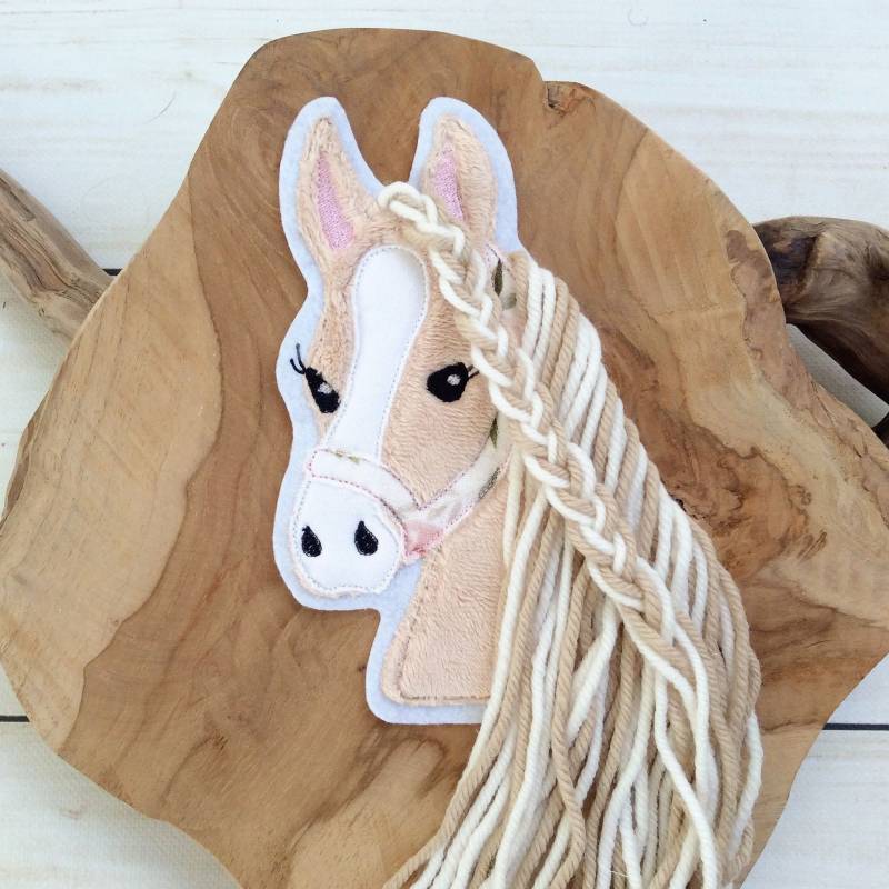 Applikation Pferdekopf Aus Plüsch Aufnäher Button Für Schultüte Diy Motiv Flicken Patch Auf Filz Pferd Mit Mähne Pony Applikation Pferdekopf Aus Plüsch Aufnäher Button Für Schultüte Diy Motiv Flicken Patch Auf Filz Pferd Mit Mähne Pony von MohnblumesWelt