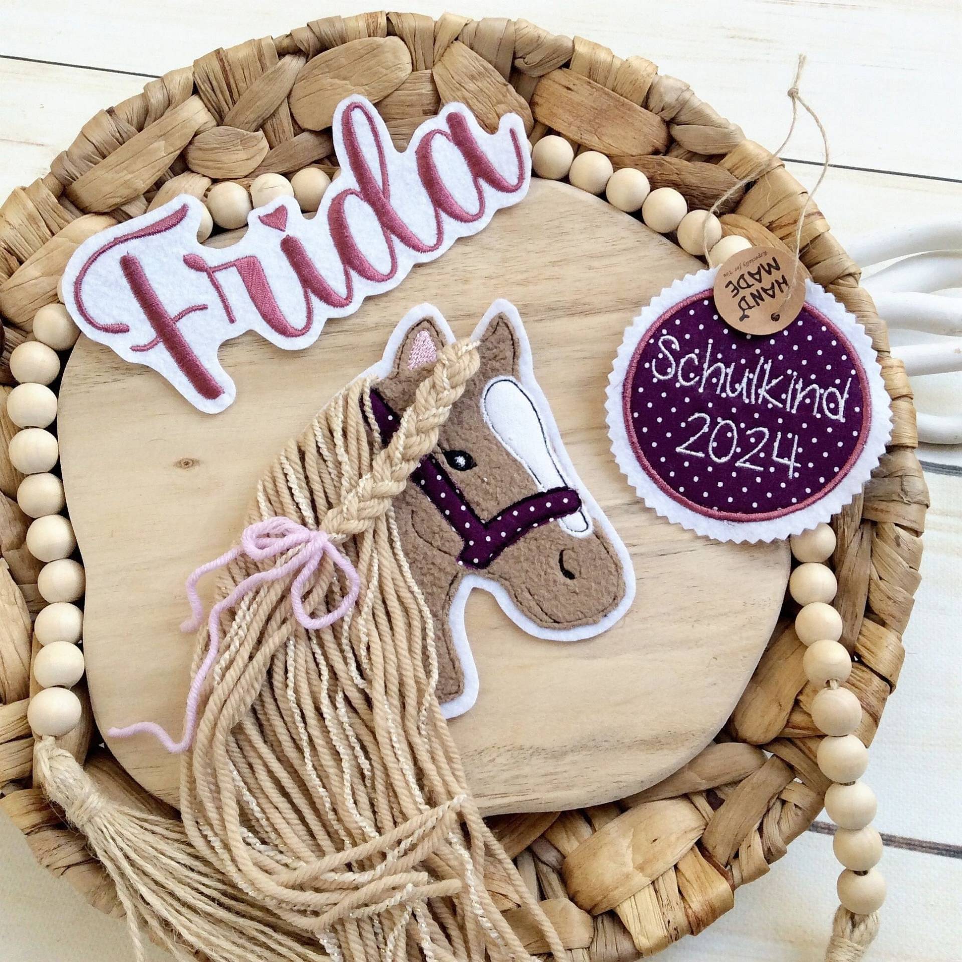 Komplettes Set M Applikation Pferdekopf Aufnäher Button Für Schultüte Und Wunschname Patch Motiv Auf Filz Pferd Mit Mähne Pony Komplettes Set M Applikation Pferdekopf Aufnäher Button Für Schultüte Und Wunschname Patch Motiv Auf Filz Pferd Mit Mähne Pony von MohnblumesWelt