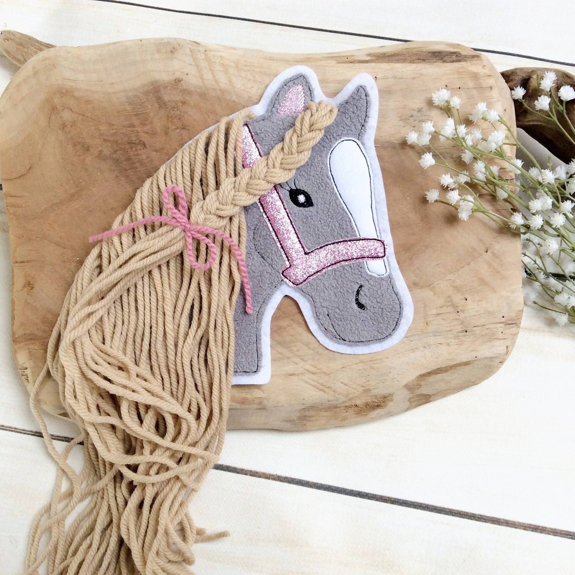 L Applikation Pferd Pferdekopf Aufnäher Button Patch Auf Filz Mit Mähne Und Glitzer-Halfter von MohnblumesWelt