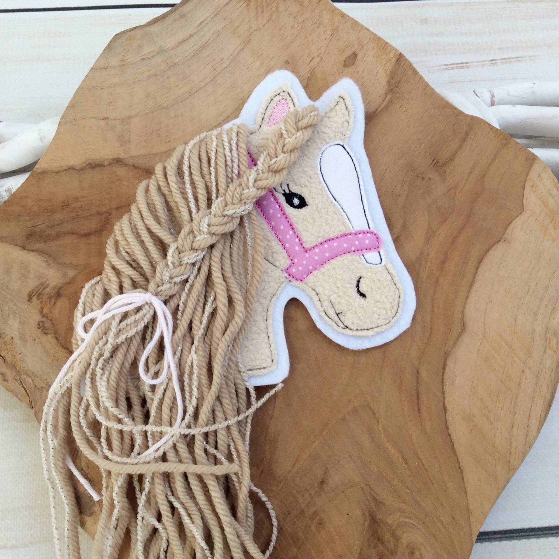 L Applikation Pferd Pferdekopf Aufnäher Button Patch Auf Filz Mit Mähne Und Halfter von MohnblumesWelt