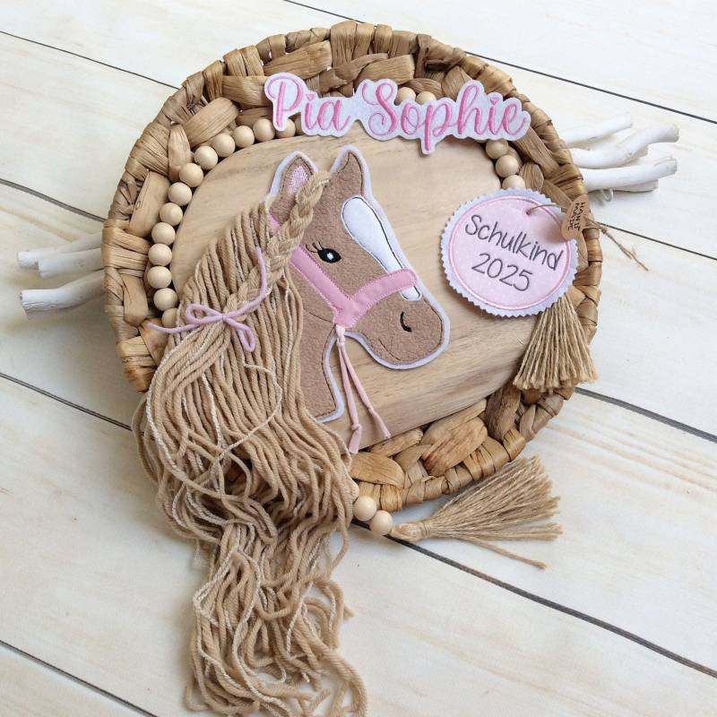 M Set Applikation Pferdekopf Aufnäher Button Für Schultüte Und Wunschname Patch Motiv Auf Filz Pferd Mit Mähne Pony M Set Applikation Pferdekopf Aufnäher Button Für Schultüte Und Wunschname Patch Motiv Auf Filz Pferd Mit Mähne Pony von MohnblumesWelt