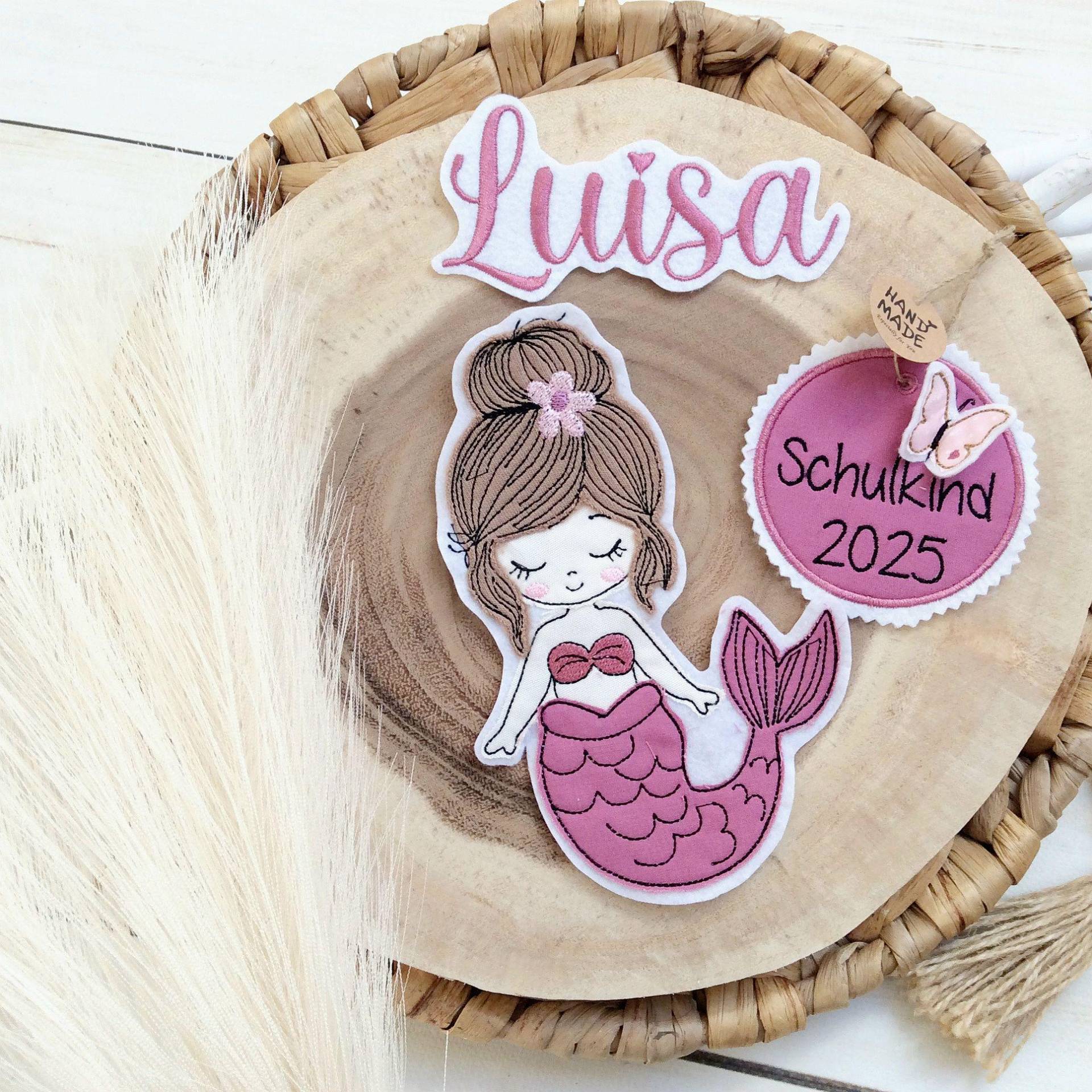 Set Applikation Nixe Meerjungfrau Mit Anhänger "Schulkind 2026" 3D Schmetterling Für Schultüte Inkl. Name von MohnblumesWelt