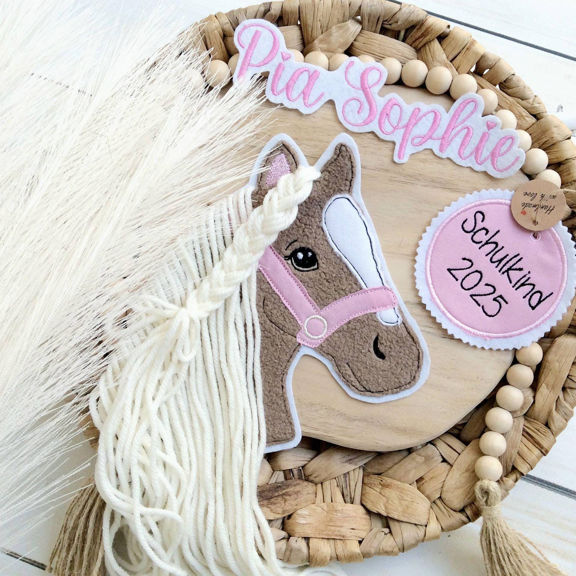 xl Komplettes Set Applikation Pferdekopf Aufnäher Button Für Schultüte Und Wunschname Patch Motiv Auf Filz Pferd Mit Mähne xl Komplettes Set Applikation Pferdekopf Aufnäher Button Für Schultüte Und Wunschname Patch Motiv Auf Filz Pferd Mit Mähne von MohnblumesWelt