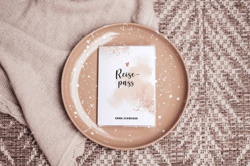 Reisepasshülle "Blush" Personalisiert, Bitte Produktbeschreibung Lesen von MoinMagda