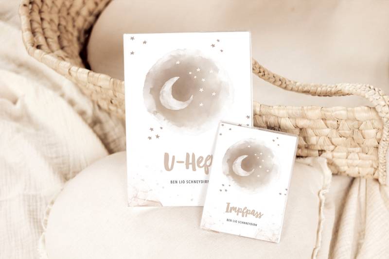 Set U-Heft Und Impfpass Personalisiert Moon, Bitte Produktdetails Lesen von MoinMagda